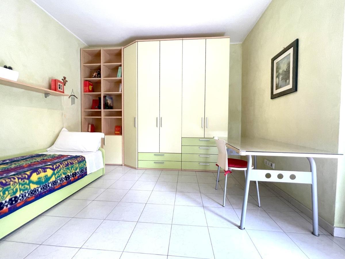 Apartamento Accomodo Mib28 Bivano Navigli *